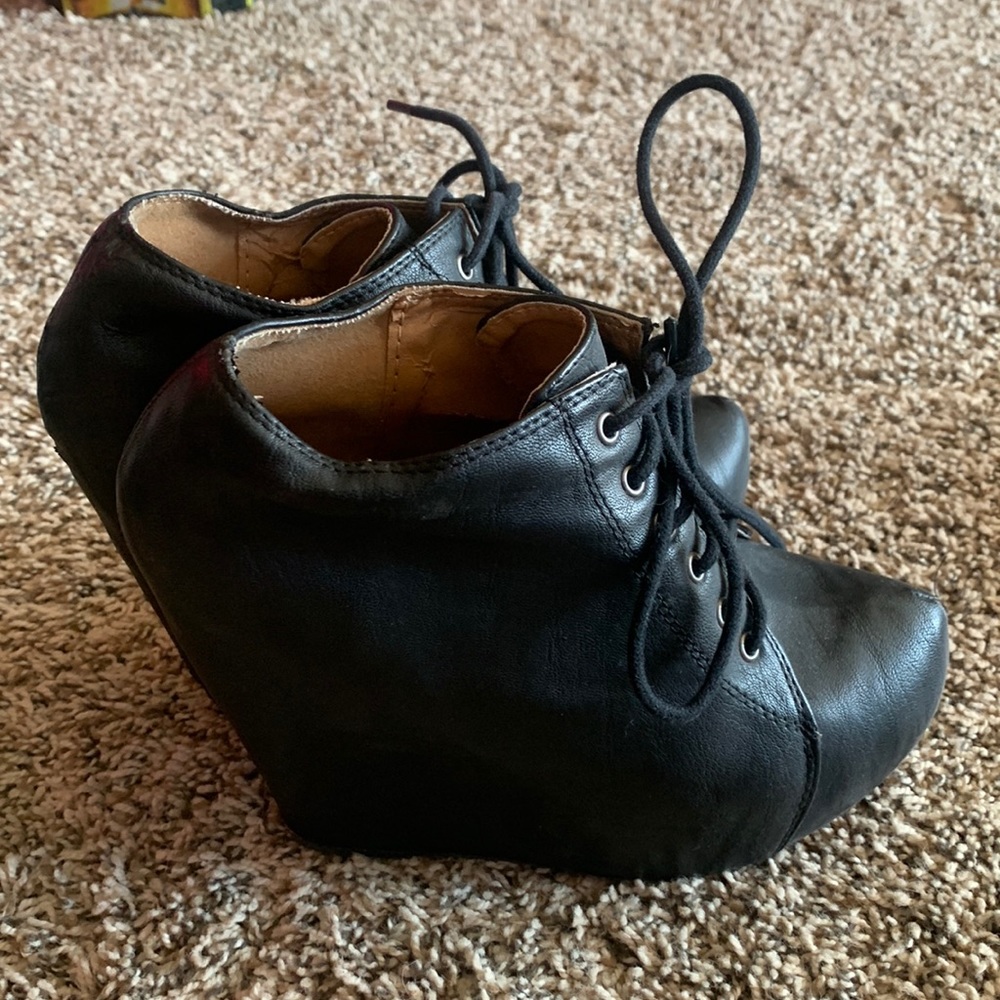 Vintage high leather wedges